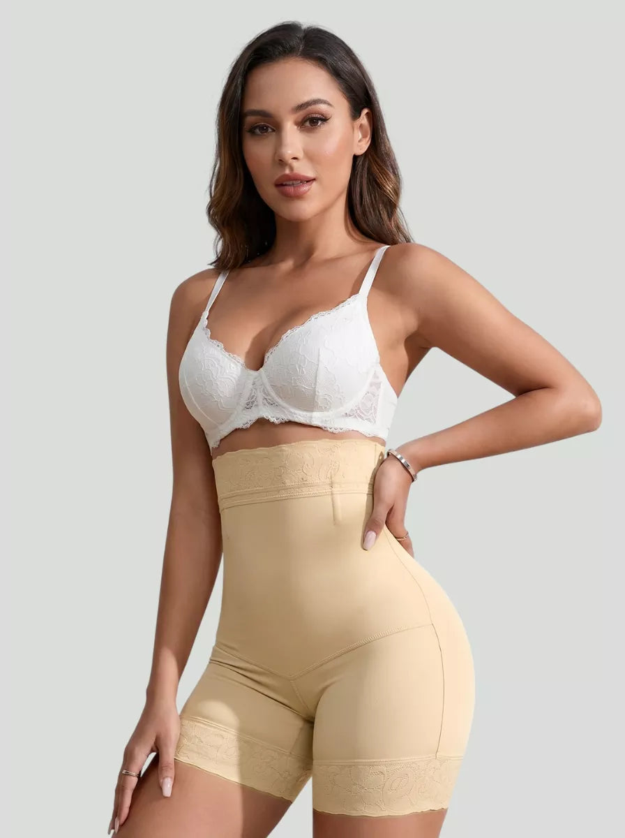 PureFit Shaping Shorts