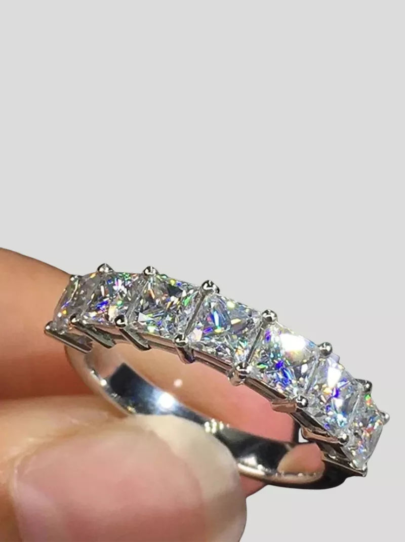 Crystal KISS™